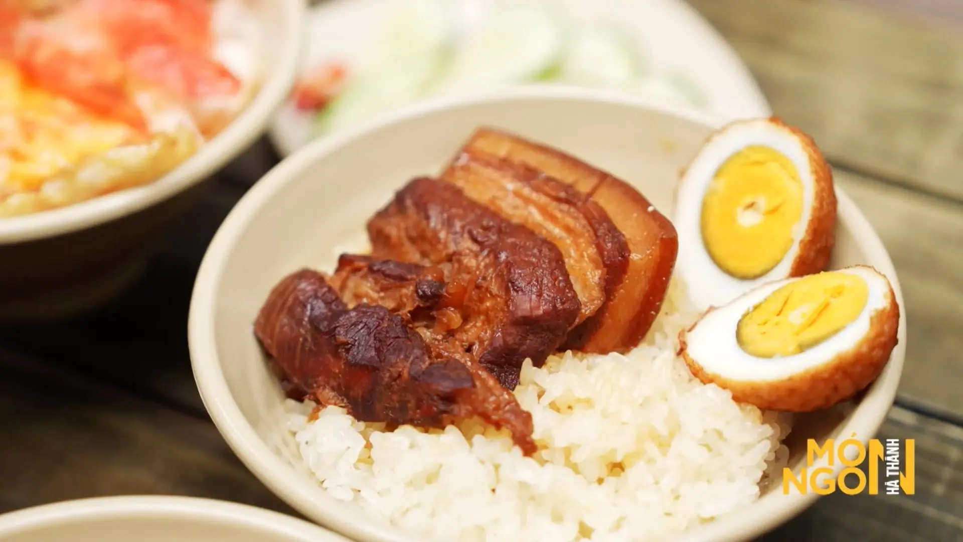 Xôi thịt kho trứng rim | Món ngon ở Hà Thành | 19/10/2025